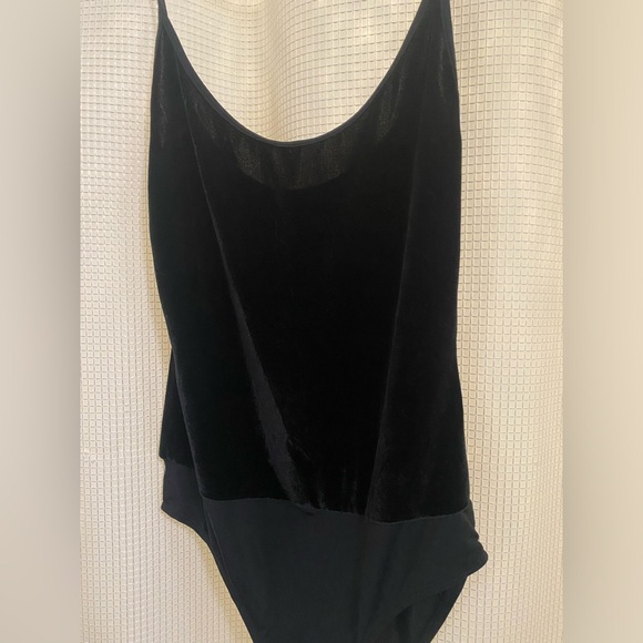 Zara velvet body suit - Picture 1 of 6
